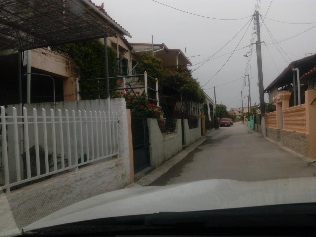 Cozy House 3 Daire Vrahati Dış mekan fotoğraf